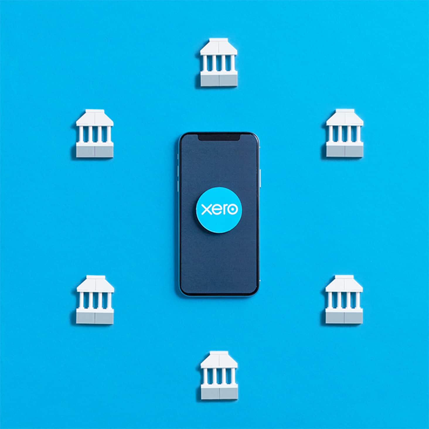 Illustration of different banks feeds importing bank transactions into Xero.