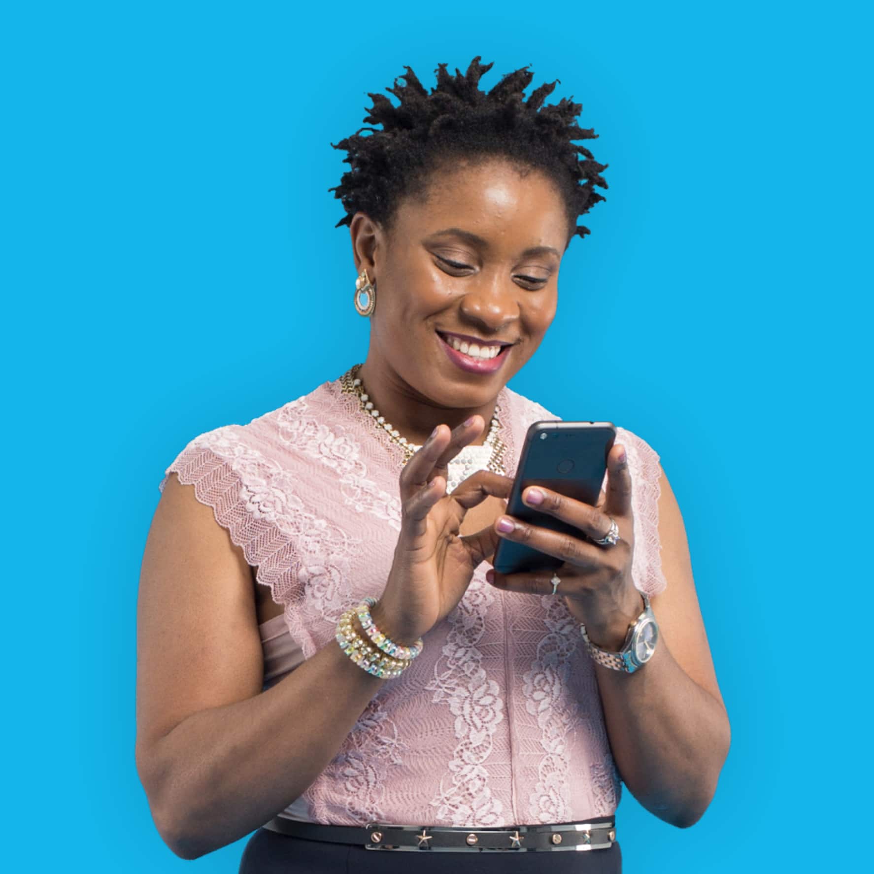 Small business owner using the invoice app to do business.