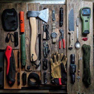 best-survival-hatchet
