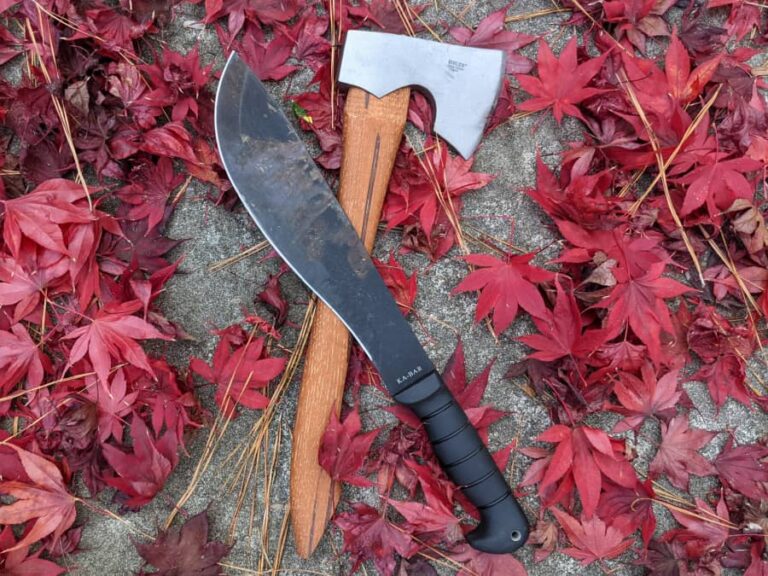 Hatchet Vs. Machete: Which Tool Do You Choose?