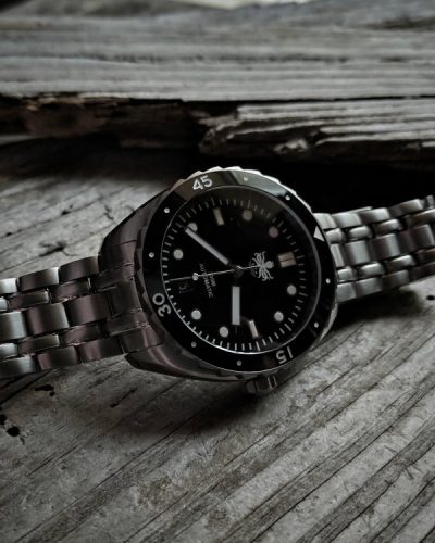 watch-review-of-the-phoibos-eagle-ray